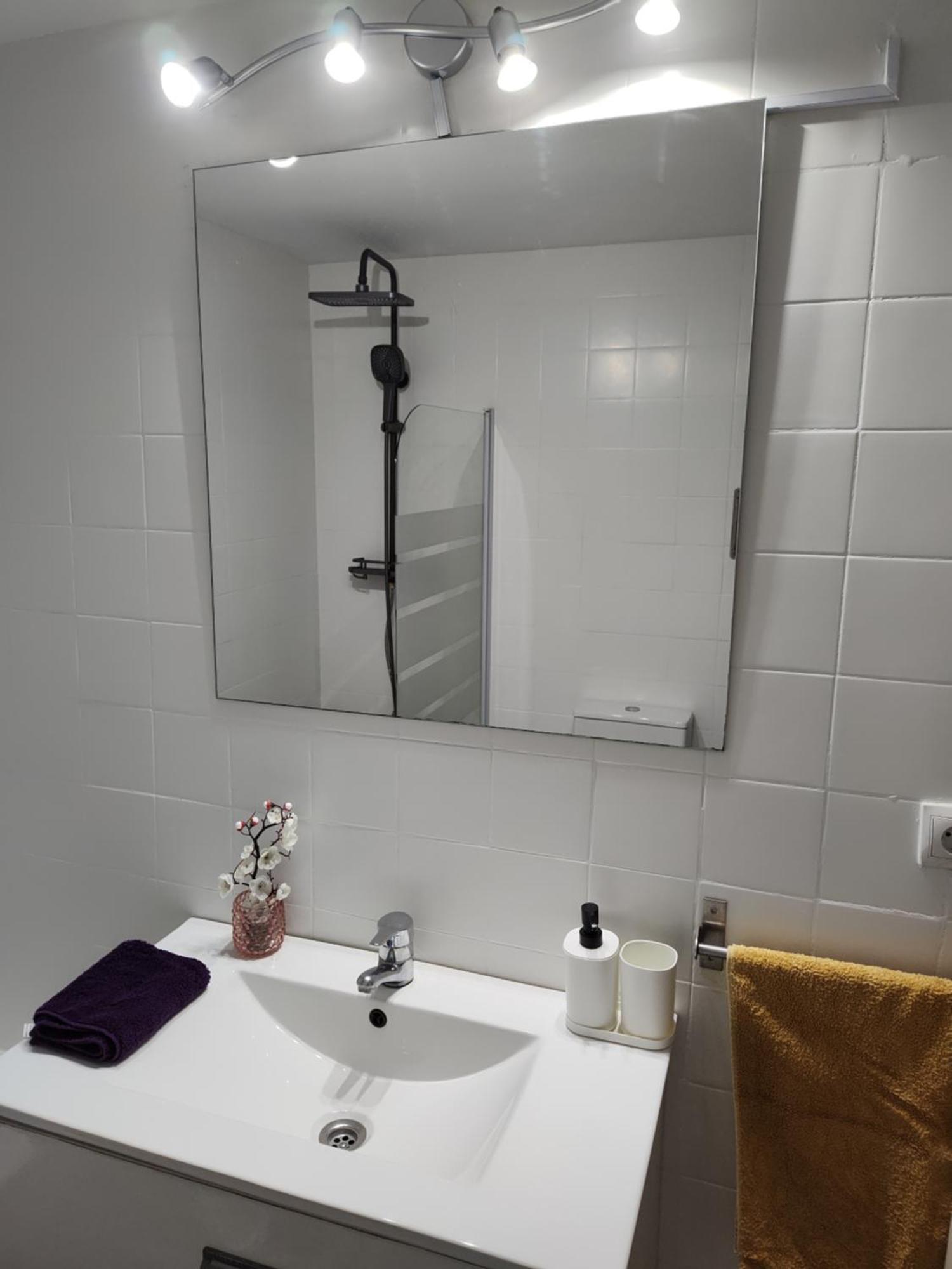 Apartamento Entero Con Desayuno Incluido Y Parking Gratuito, A 3 Km De Playa Con Aire Acondicionado Muskiz Eksteriør billede