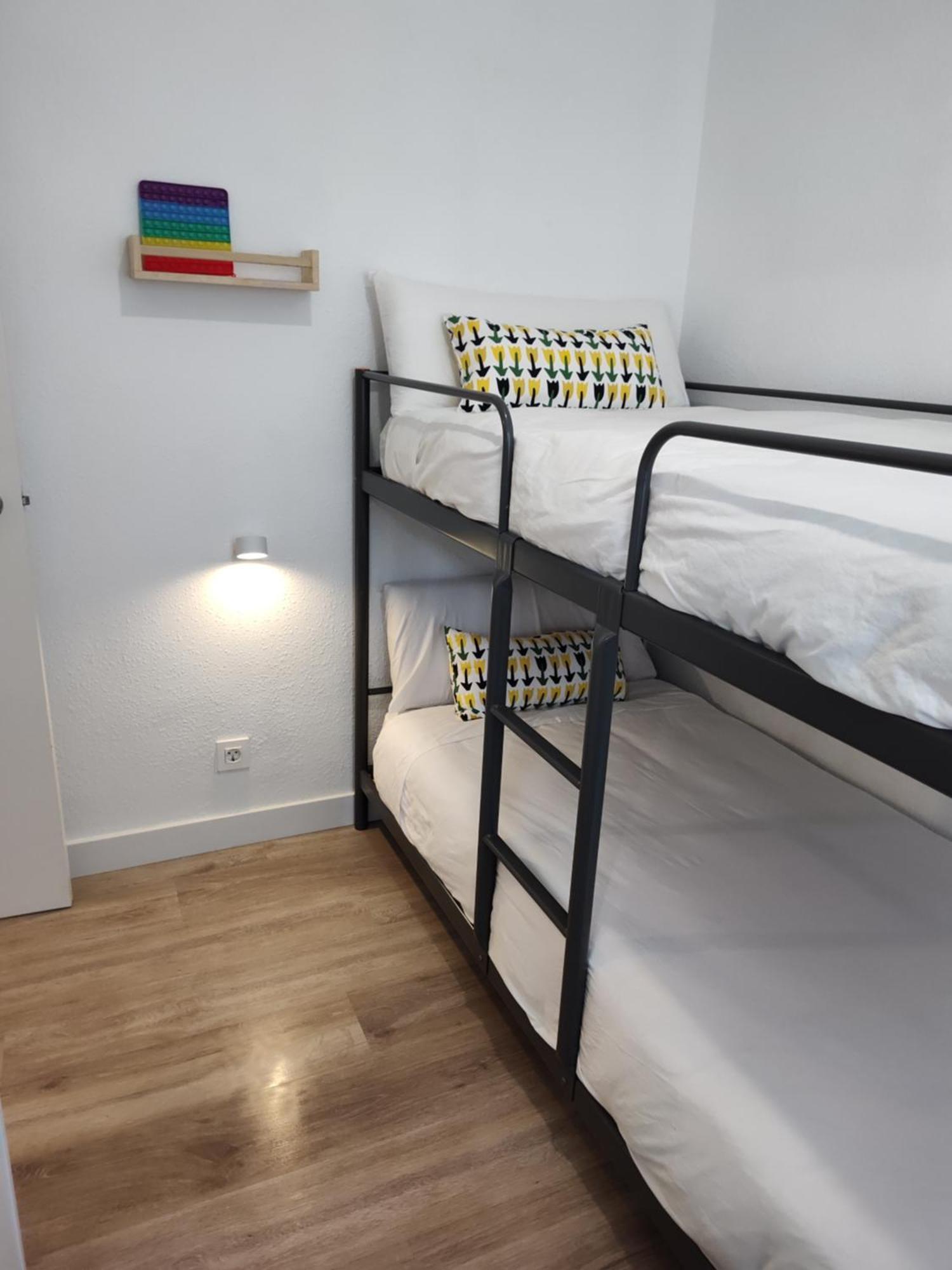 Apartamento Entero Con Desayuno Incluido Y Parking Gratuito, A 3 Km De Playa Con Aire Acondicionado Muskiz Eksteriør billede