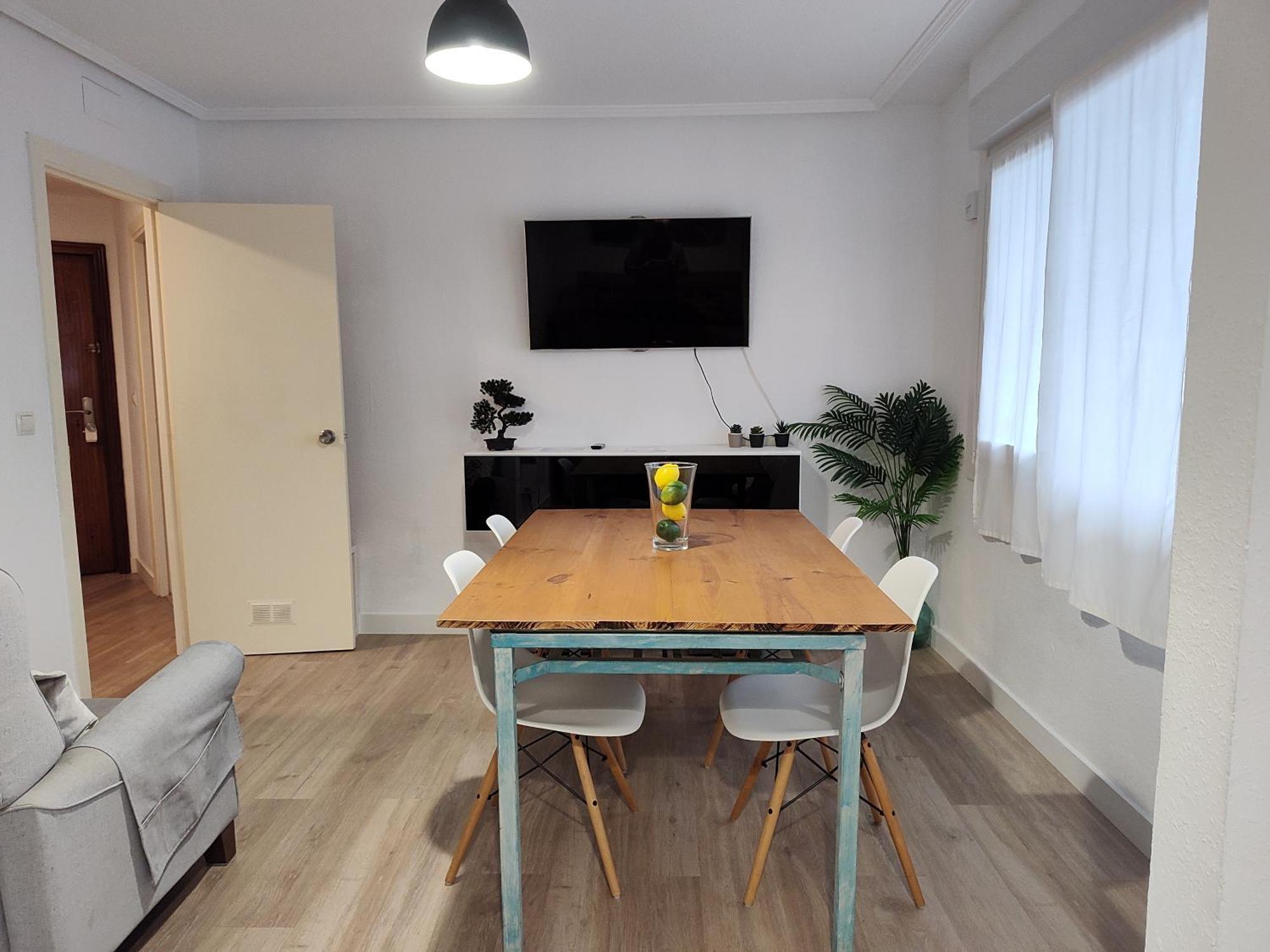 Apartamento Entero Con Desayuno Incluido Y Parking Gratuito, A 3 Km De Playa Con Aire Acondicionado Muskiz Eksteriør billede
